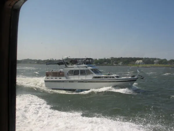 Slide: The Image of Neptunus 133 Motor Yacht 1986 - 1