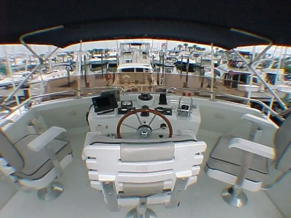 Slide: The Image of Neptunus 133 Motor Yacht 1986 - 4