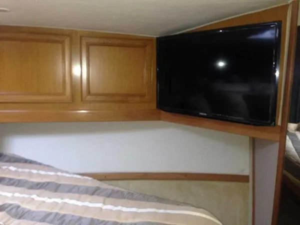 Slide: The Image of Egg Harbor 37 Sport Yacht/Yanmars 2001 - 9