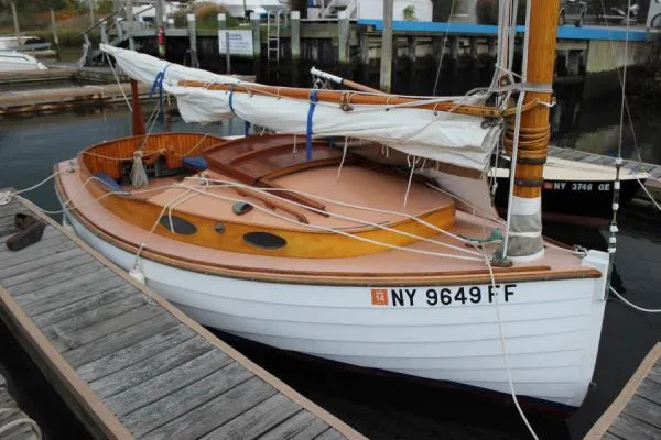 Slide: The Image of John D Little 16 Catboat 1989 - 0