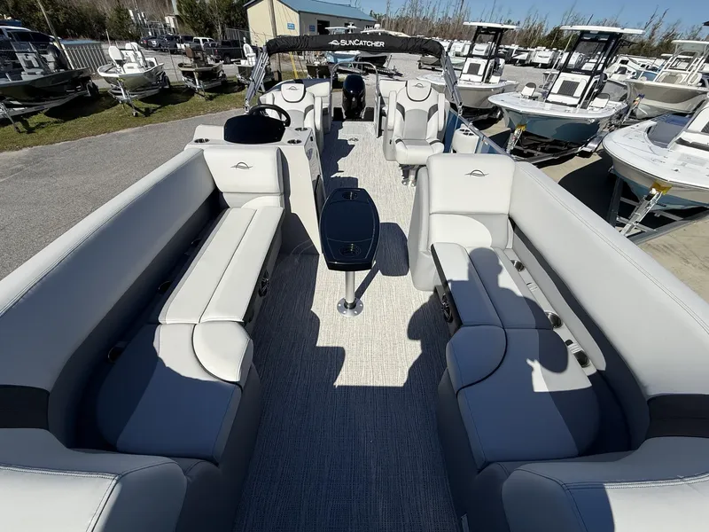 Slide: The Image of SunCatcher Select Series 22RC-YAMAHA VF115 SHO 2026 - 9