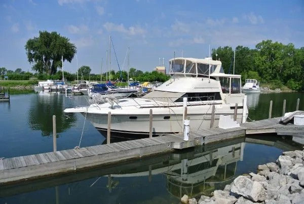 Slide: The Image of Silverton 41 Motor Yacht 1991 - 1