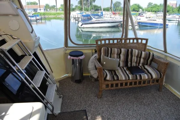 Slide: The Image of Silverton 41 Motor Yacht 1991 - 10