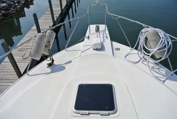Slide: The Image of Silverton 41 Motor Yacht 1991 - 4