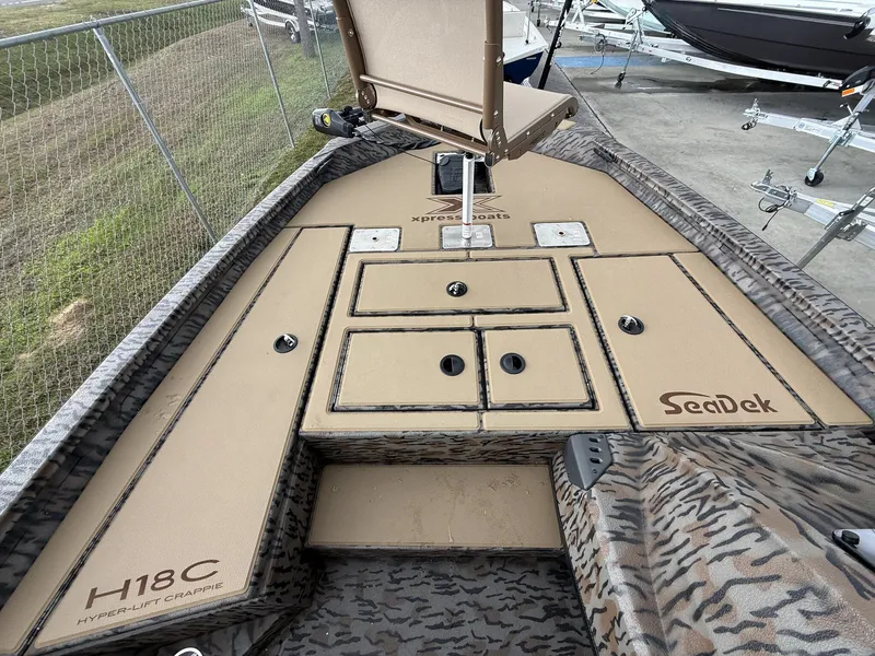 Slide: The Image of Xpress Hyper-Lift Crappie Series H18C 2026 - 7