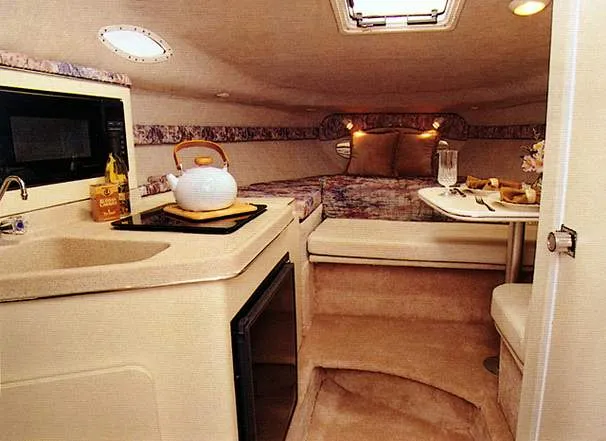 Slide: The Image of Wellcraft 2600 Martinique 2000 - 1