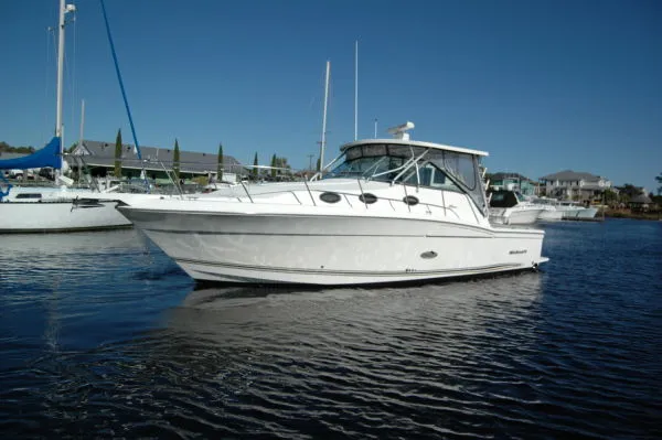 Slide: The Image of Wellcraft 330 Coastal (05 Repower) 2003 - 0