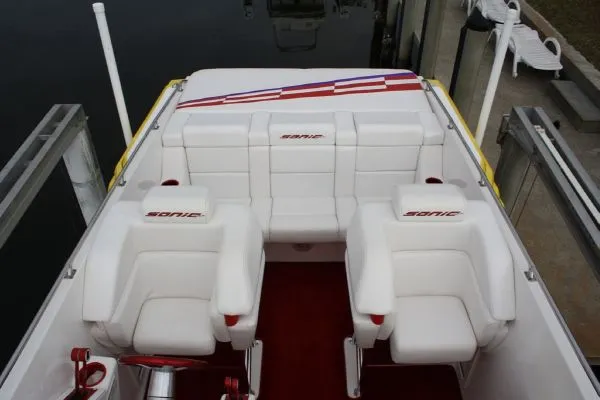 Slide: The Image of Sonic USA Boats 35 SS 2005 - 7