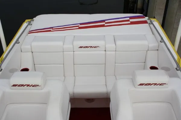 Slide: The Image of Sonic USA Boats 35 SS 2005 - 8