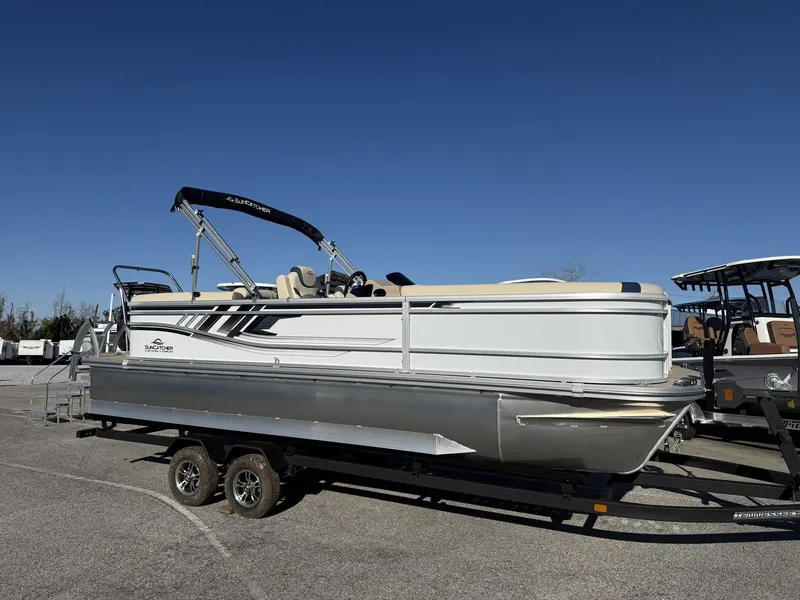 The Image of SunCatcher Select Series 322RC-YAMAHA VF175 SHO 2026 - undefined