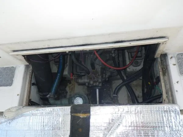 Slide: The Image of Shamrock 260 CC tow boat 1999 - 11