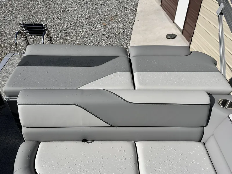 Slide: The Image of Avalon Venture Cruise - 21' 2026 - 10