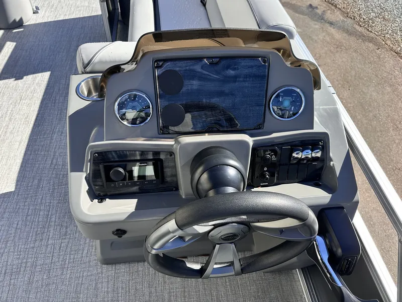 Slide: The Image of Avalon Venture Cruise - 21' 2026 - 6