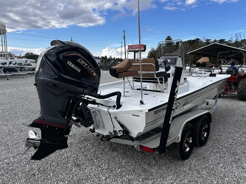 Slide: The Image of Xpress Hyper-Lift Series H22B-200HP 2026 - 4