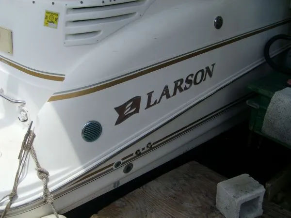 Slide: The Image of Larson 27 2004 - 5