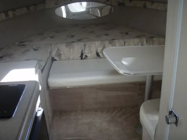 Slide: The Image of Wellcraft Martinique 2600 1999 - 4