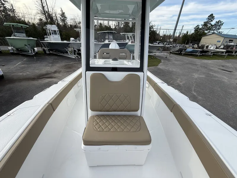 Slide: The Image of Blazer Bay Makaira 2600 2026 - 10