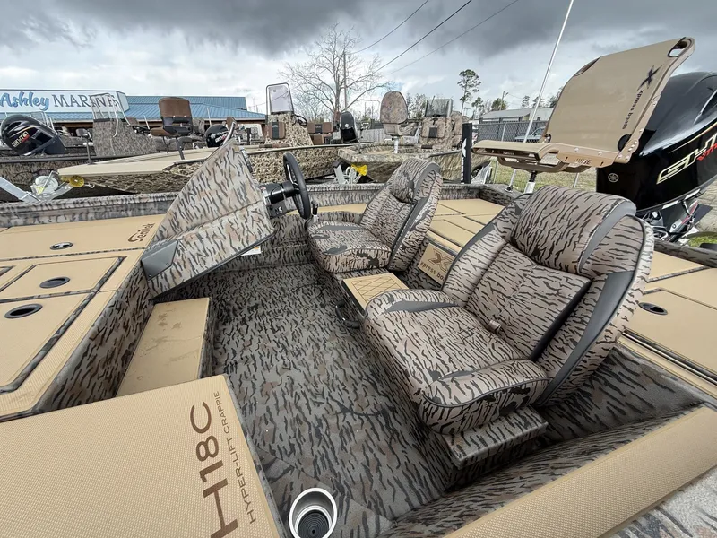 Slide: The Image of Xpress Hyper-Lift Crappie Series H18C 2026 - 3