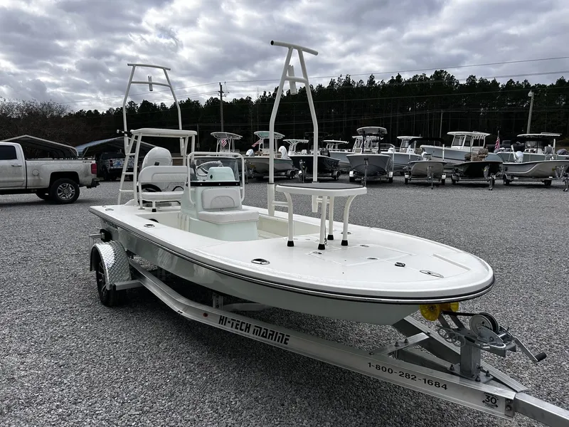 Slide: The Image of Spyder FX17 Flicker 2026 - 3