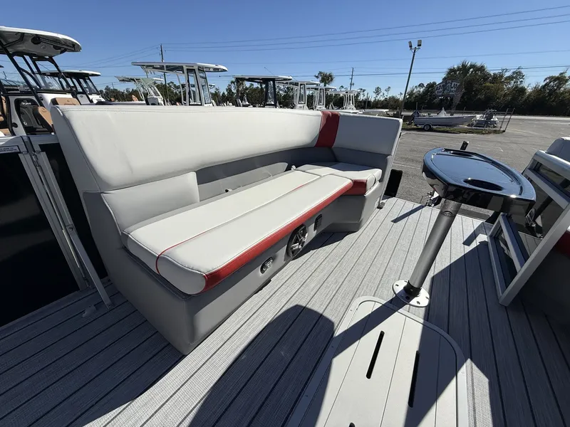 Slide: The Image of SunCatcher Select Series 322SL 2026 - 11