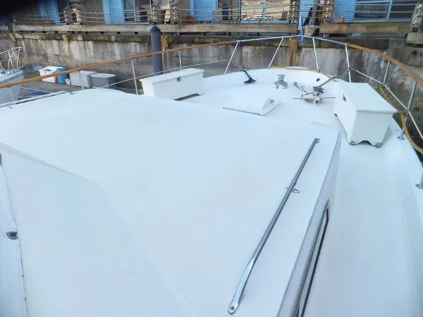Slide: The Image of Hatteras 53 Motor Yacht 1979 - 4