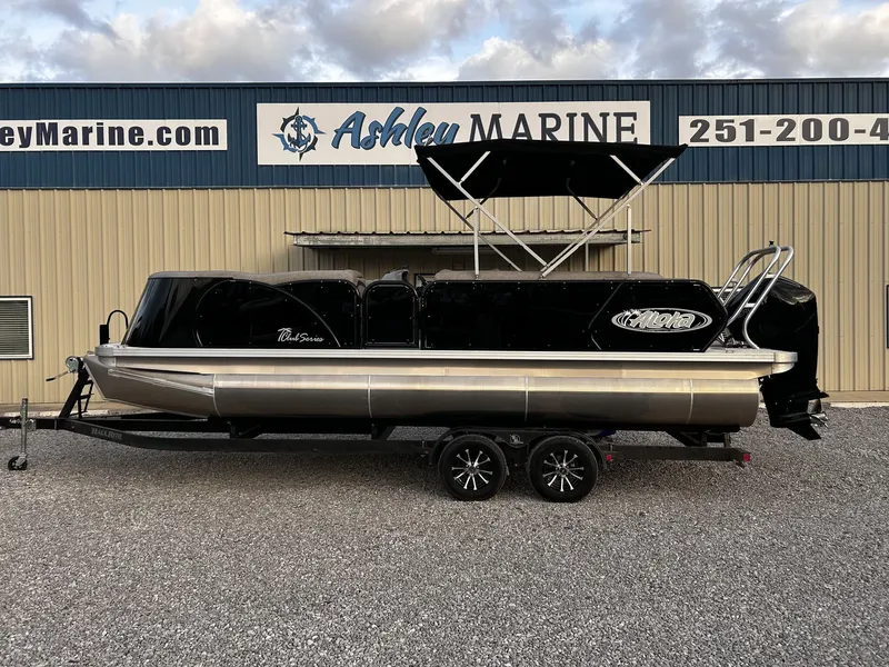 Slide: The Image of Aloha CLUB SERIES 230-200HP 2026 - 1