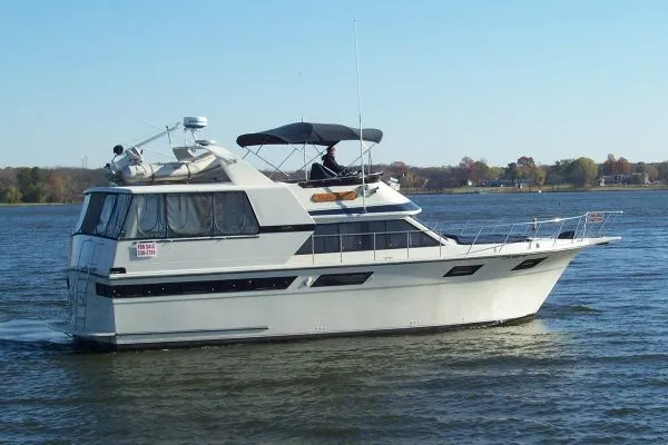 Slide: The Image of Californian Motoryacht / Freshwater 1986 - 2