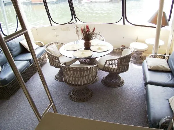 Slide: The Image of Californian Motoryacht / Freshwater 1986 - 6