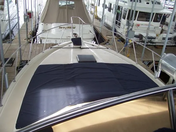Slide: The Image of Californian Motoryacht / Freshwater 1986 - 8