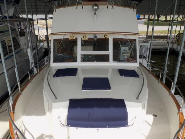 Slide: The Image of Grand Banks Motoryacht / 3 Strm / Stabilized 1987 - 9
