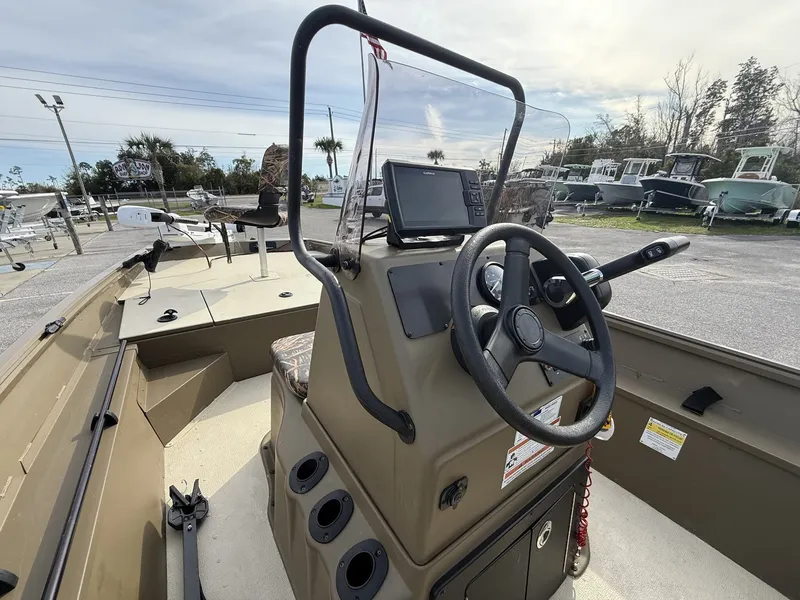 Slide: The Image of G3 Gator Tough 17 with 70 2022 - 9