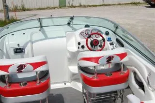 Slide: The Image of CHECKMATE BOATS INC 275 ZT 2015 - 4