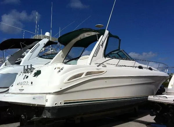Slide: The Image of Sea Ray 34' Sundancer 2000 - 0