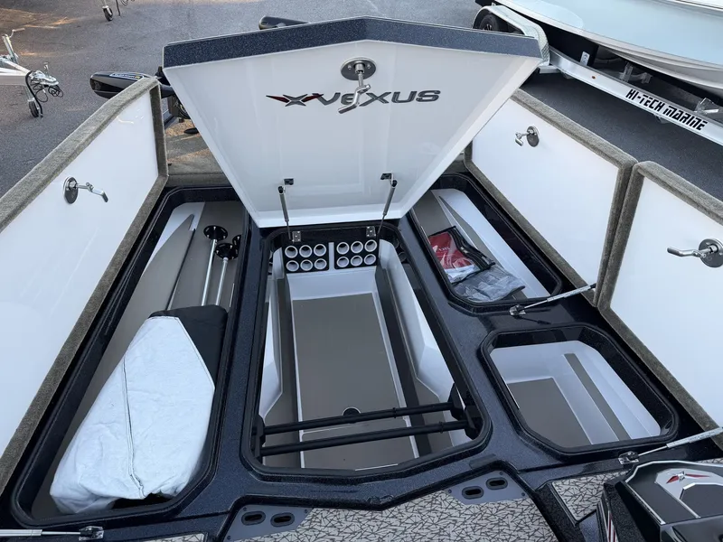 Slide: The Image of Vexus VX S20 2026 - 15