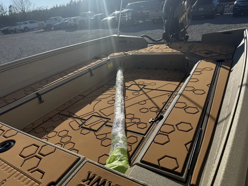 Slide: The Image of Excel 183 Tomahawk 2026 - 4