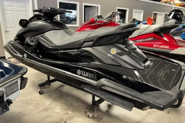 Slide: The Image of 2020 Yamaha WaveRunner FX Cruiser SVHO in showroom, black color, side view. - 7