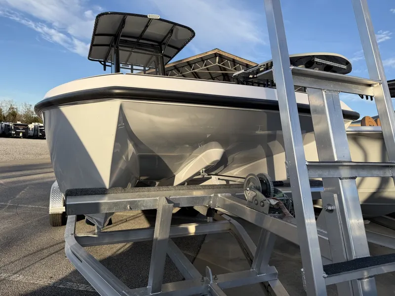 Slide: The Image of Twin Vee 22 BayCat 2026 - 3