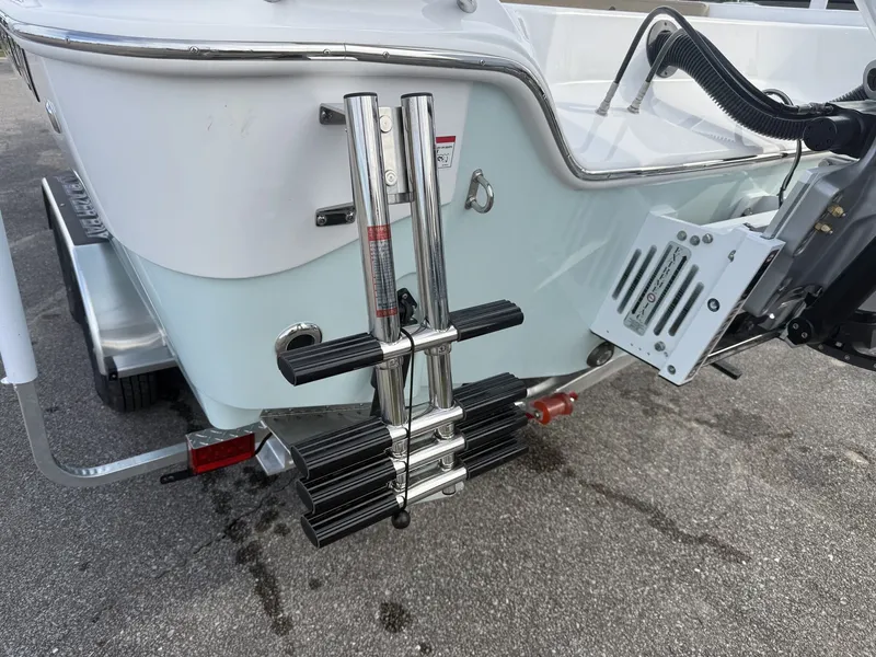 Slide: The Image of Blazer Bay Makaira 2600 2026 - 4