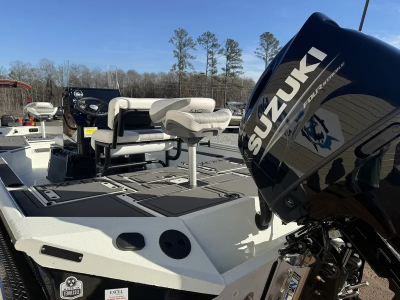 Slide: The Image of Excel 220 Bay Pro Elite 2026 - 4