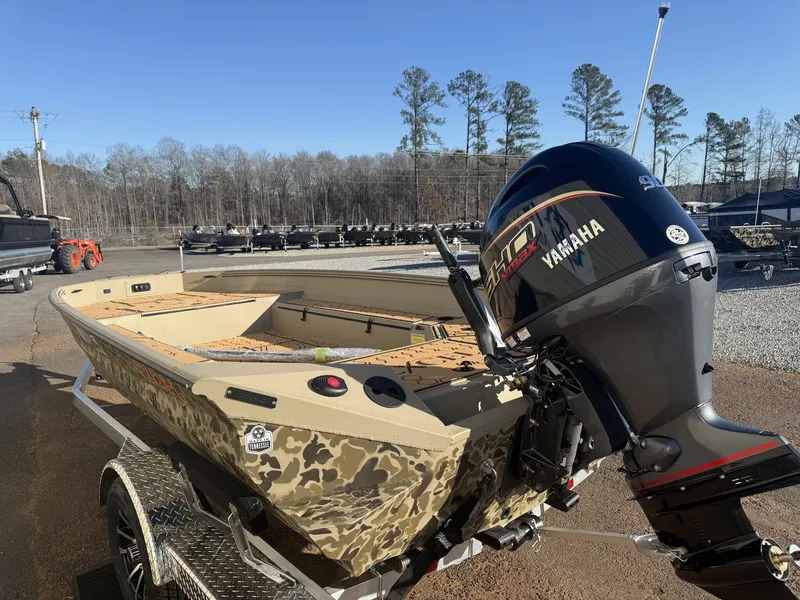 Slide: The Image of Excel 183 Tomahawk 2026 - 8