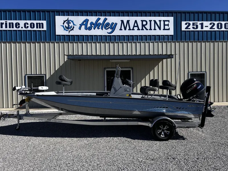 The Image of Xpress H20B Bay 2026 - 1