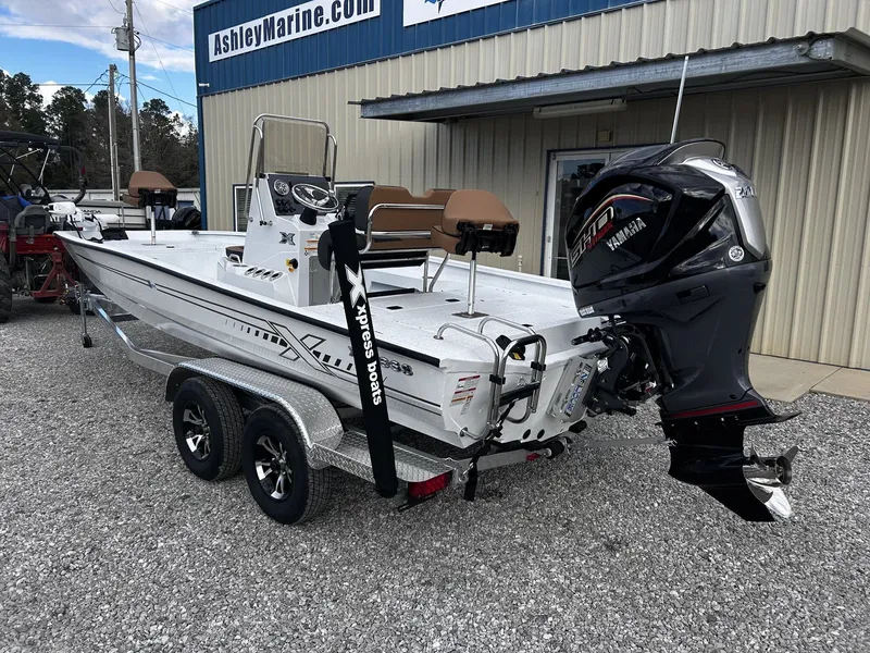 Slide: The Image of Xpress Hyper-Lift Series H22B-200HP 2026 - 9