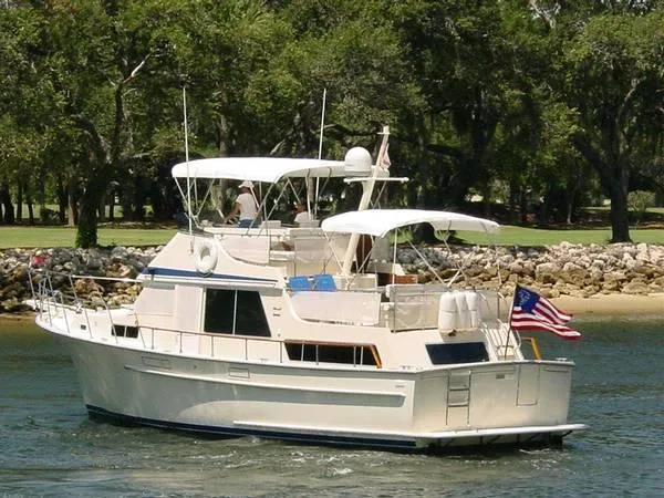 Slide: The Image of Tollycraft 43 Cockpit Motor Yacht 1985 - 1