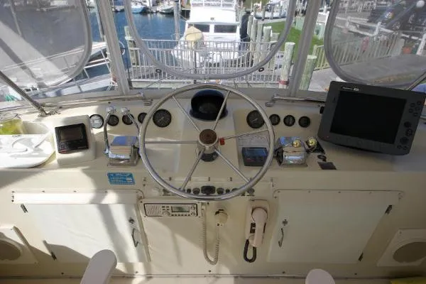 Slide: The Image of Tollycraft 43 Cockpit Motor Yacht 1985 - 8