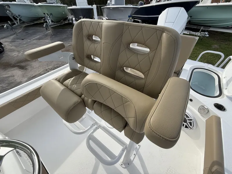 Slide: The Image of Blazer 2440 Base 2026 - 14