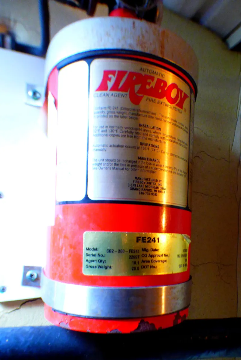 Slide: The Image of Formula 37 Performance Cruiser 2003 - 79