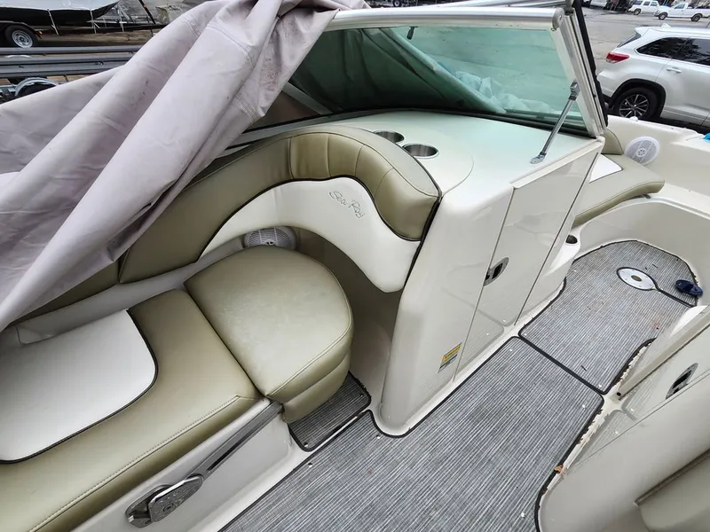 Slide: The Image of Sea Ray 200 Sundeck 2006 - 5