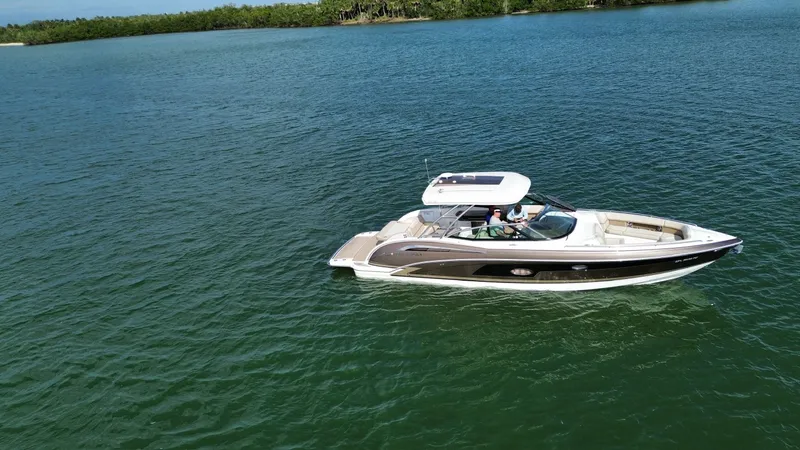 Slide: The Image of Formula 350 CBR 2016 - 1