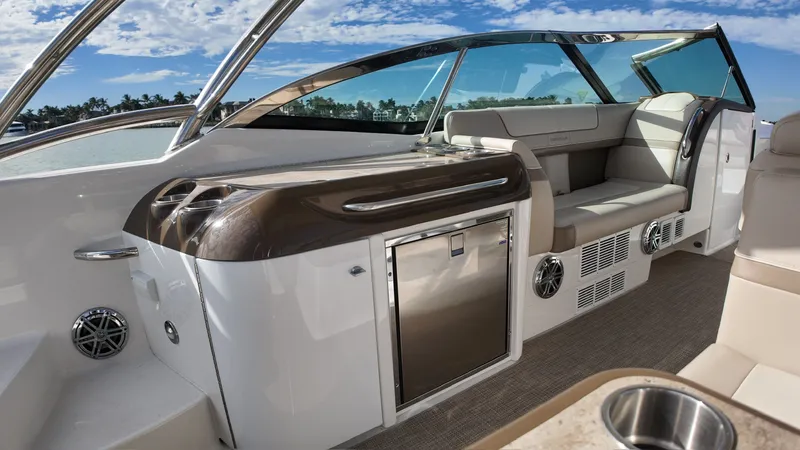 Slide: The Image of Formula 350 CBR 2016 - 17