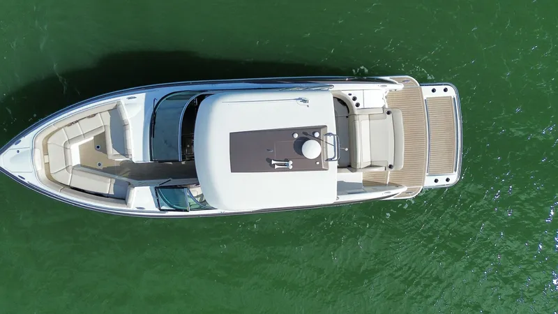 Slide: The Image of Formula 350 CBR 2016 - 3